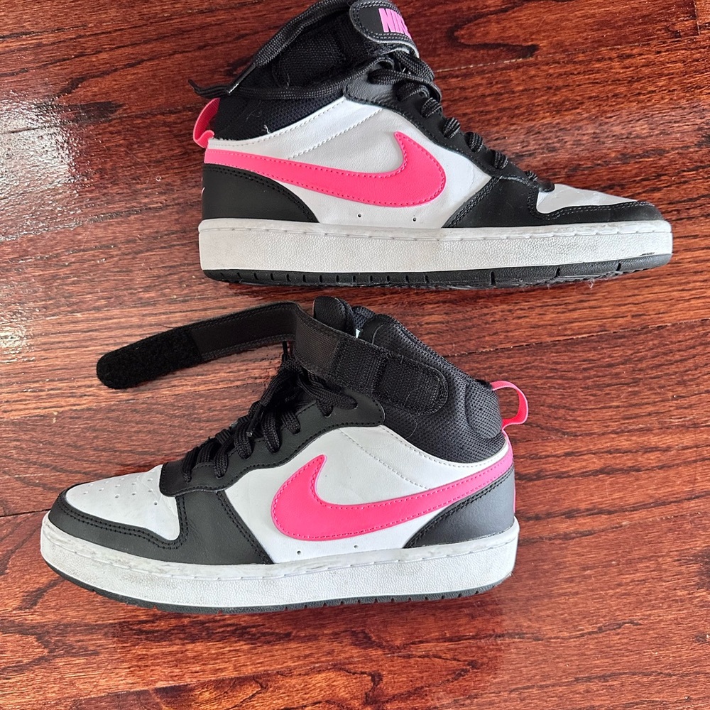 Nike Kids High-Top Sneakers Black and Pink
